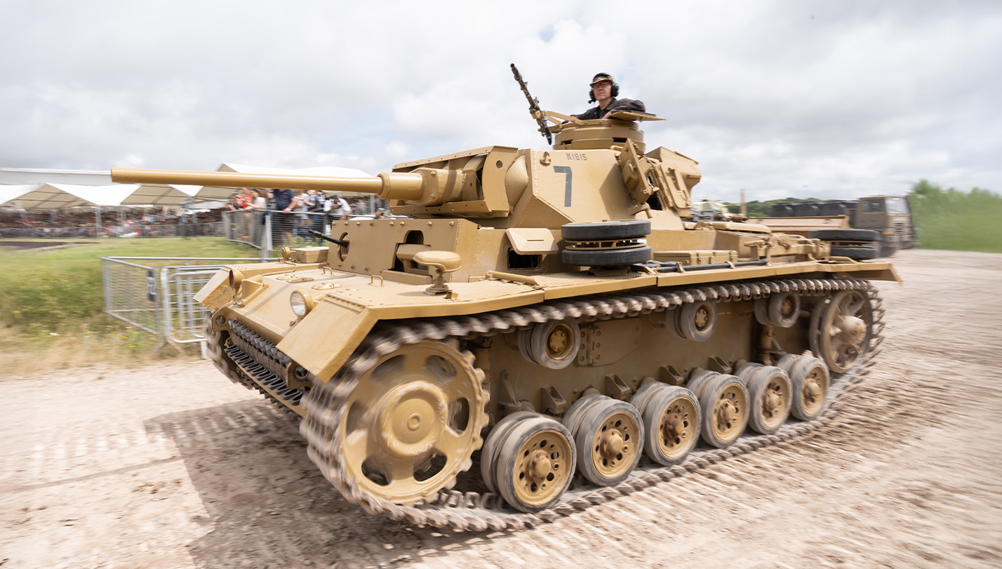 Pz.Kpfw. III Ausf.L (Fgst.Nr.74375) DAK, Pz.Rgt.8, Bovington Tank Museum, UK, 2024 (foto.Bovington Tank Museum) b.jpg